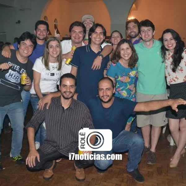 RETROSPECTIVA - 07/04/2015 - Evento reúne rock in roll e solidariedade