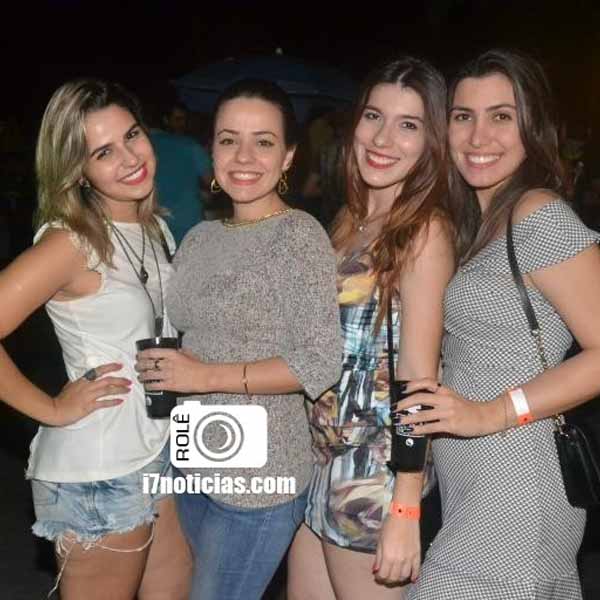 RETROSPECTIVA - 28/09/2015 - Special Birthday Party reúne muita gente bonita