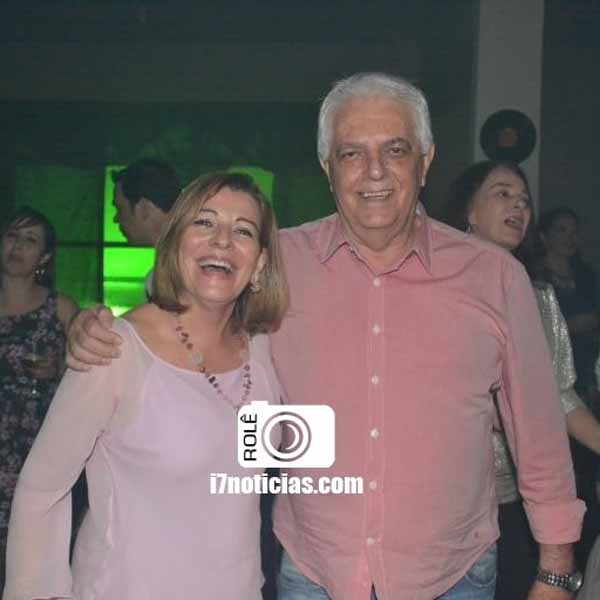 RETROSPECTIVA - 05/10/2015 - Cantina Club realiza Noite dos Anos 80