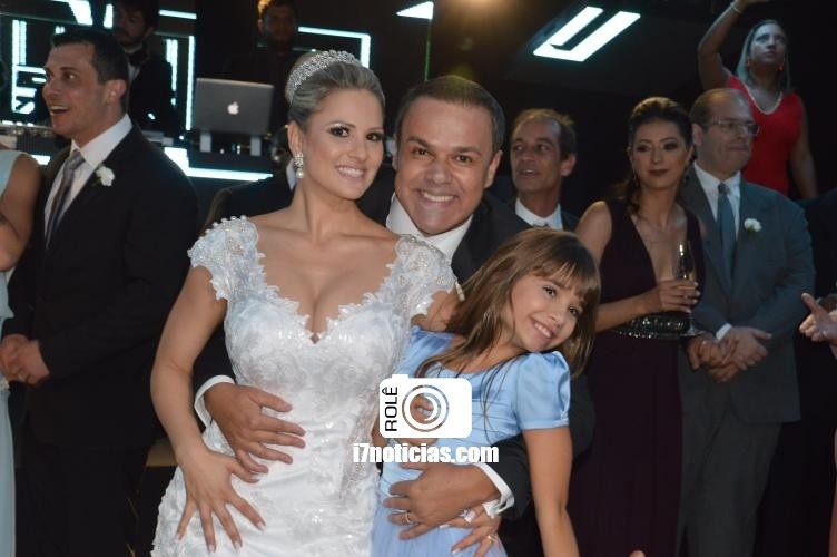 RETROSPECTIVA - 07/11/2016 - George Arcênio e Juliana se unem pelo matrimônio em Londrina