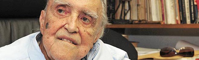 Arquiteto Oscar Niemeyer é internado no Rio