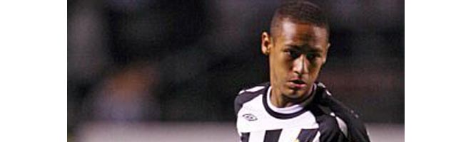 Neymar passa a noite de domingo no hospital