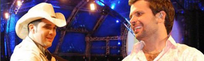 A dupla João Márcio e Fabiano abre hoje o Rodeio Show em Rancharia