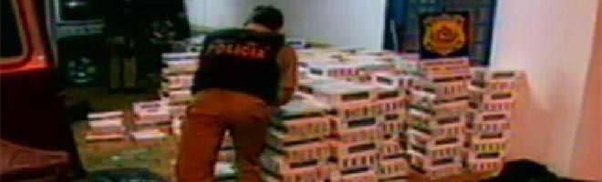 Polícia apreende remédios e cerca de 50 mil maços de cigarros em Ourinhos