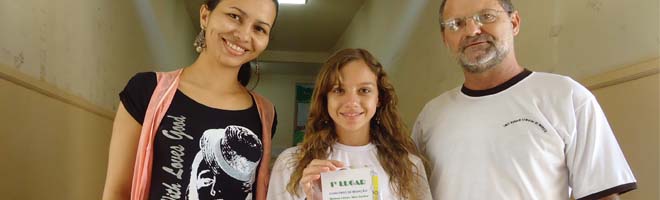 Portal Paraguaçu entrega os prêmios para as vencedoras do concurso “Minhas Férias, Meu Sonho”