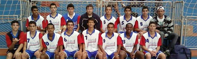 Futsal da escola Maria Ângela está na final do estado