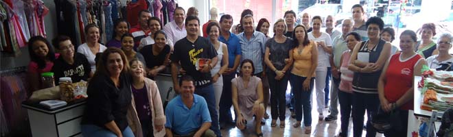 Bem Bolado Confecções recebe o terço empresarial nesta manhã