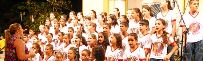EnCantos de Natal encerra hoje com grande Canta de corais e Lyra