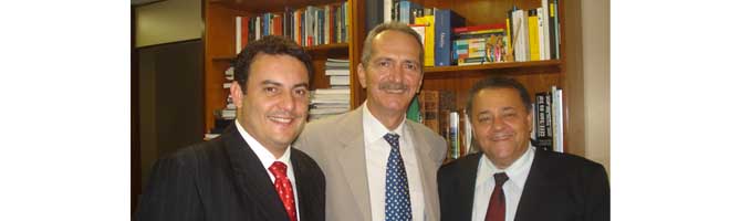 Prefeito e Aldo Rebelo se encontram em Brasília e falam sobre a federalização das Faculdades Gammon