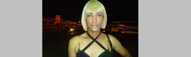 Prostitutas e Travestis fazem da rua Domingos Paulino Vieira ponto de prostituição