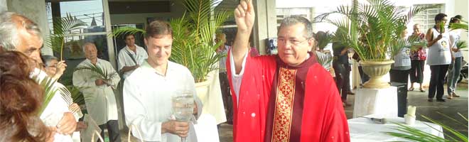 Igreja Católica abre Semana Santa com Missa de Domingo de Ramos