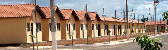 Prefeito Ediney vai a CDHU cobrar agilidade na liberação para as construções das Casas Populares