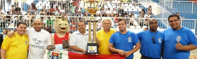 Prefeitura faz carreata em Paraguaçu e apresenta campeões dos Jogos Regionais à comunidade