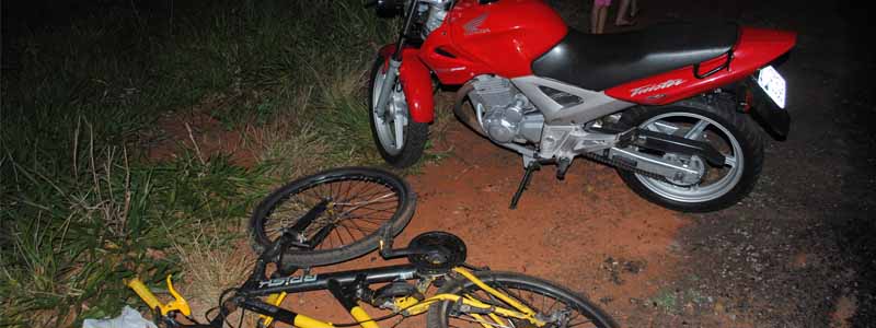 Ciclista é atropelado por moto na Rodovia Manílio Gobbi