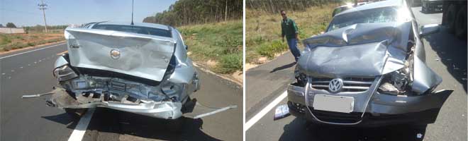 Astra tem traseira destruída após colisão com Gol