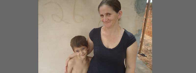 Criança desaparecida é encontrada na casa de um amigo
