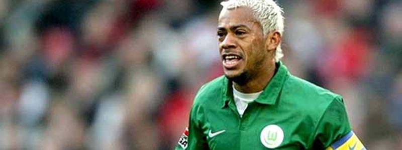 Ex-jogador do E. C. Paraguaçuense, Marcelinho Paraíba, é detido em festa por suspeita de estupro