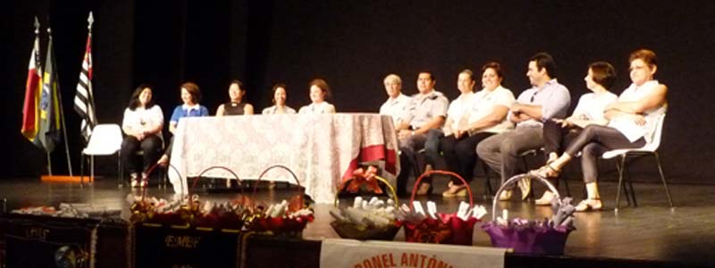 Proerd forma mais uma turma no Teatro Municipal