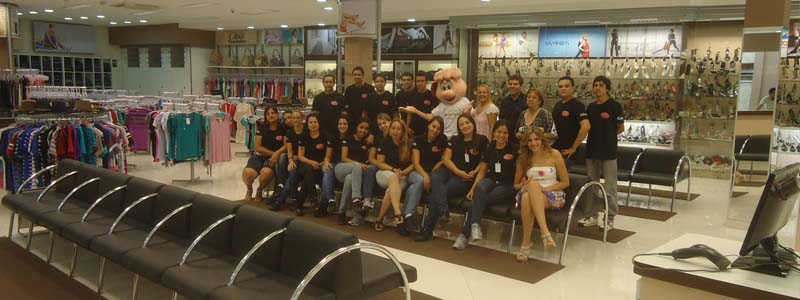 Chik Calçados e Confecções é reinaugurada em novo prédio
