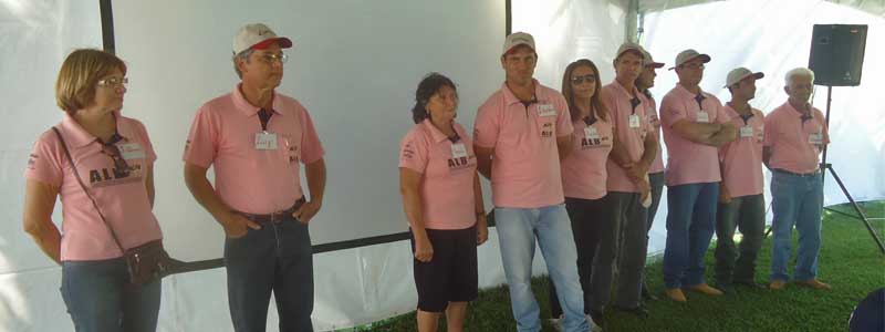 Projeto Lucra Leite reúne pecuaristas da região em Oscar Bressane