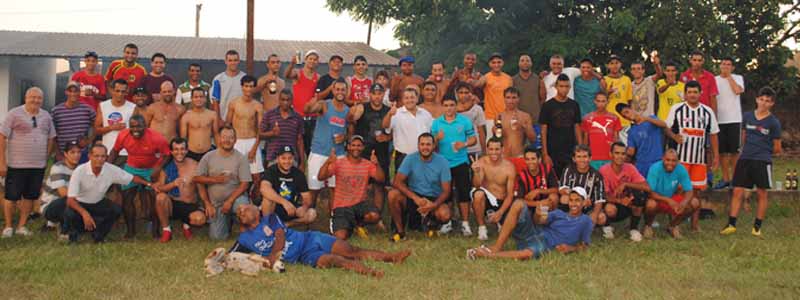 Prefeito Ediney prestigia final de ano do Vida K Segue e companheiros