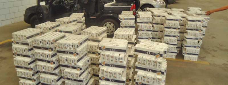 Polícia Rodoviária apreende veículos com quase 30 mil maços de cigarros