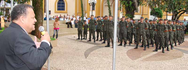 Prefeitura realiza reunião para definir programação e desfile do aniversário de Paraguaçu