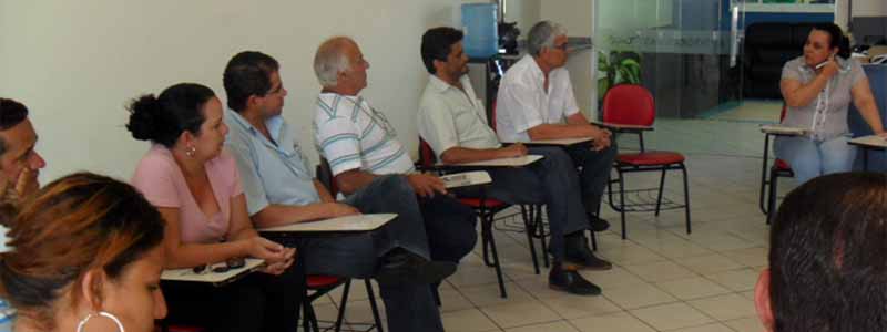 ACE e Prefeitura promovem encontro de esclarecimento sobre as “sacolinhas plásticas”
