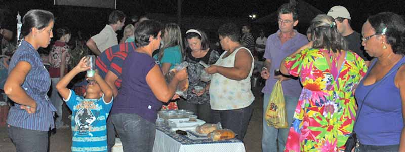 Hoje tem Feira da Lua em Paraguaçu
