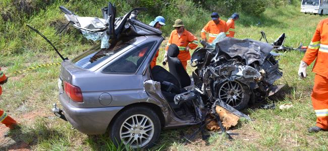 Sete pessoas, sendo uma criança, morrem em acidente na rodovia