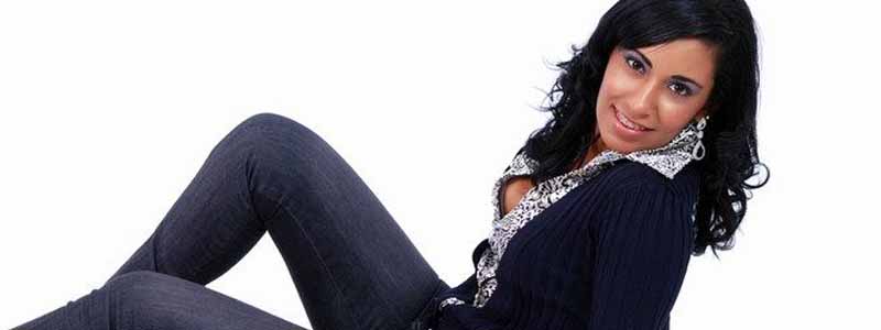 Beleza e sensualidade caracterizam a morena Tamiris Rodrigues