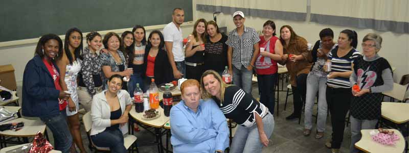 Turmas dos cursos de Libras encerram suas atividades com confraternização