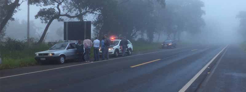 Forte neblina faz professoras se envolverem em acidente na rodovia