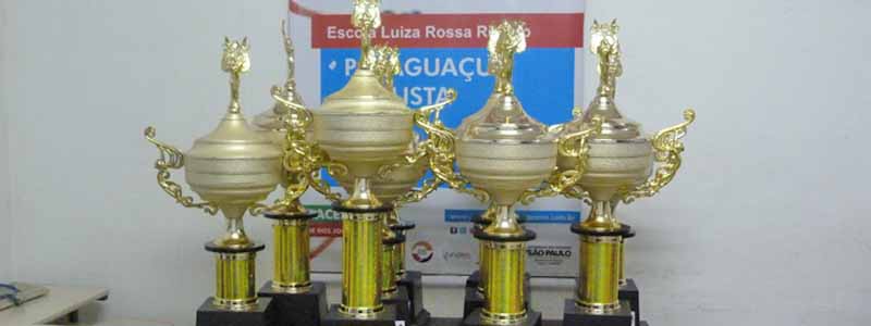 Troféus conquistados nos Jogos Regionais de Dracena ficarão expostos na Praça da Matriz
