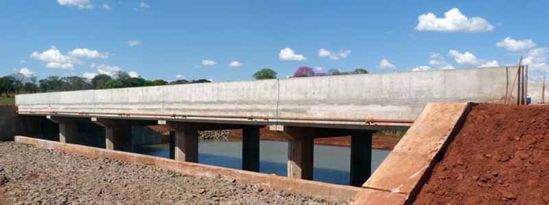 Ponte de acesso ao Grande Lago em Paraguaçu está praticamente concluída