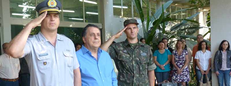 Paraguaçu realiza abertura da Semana da Pátria 2012
