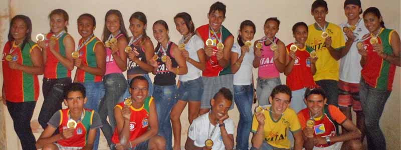 Atletismo de Paraguaçu participa da final do Campeonato Estadual Escolar de Atletismo