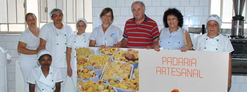 Kit da Padaria Artesanal é entregue a Santa Casa de Paraguaçu