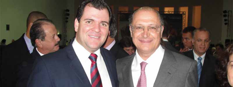 Presidente da Câmara participa de evento em SP e conquista verba de R$ 90 mil para a APAE