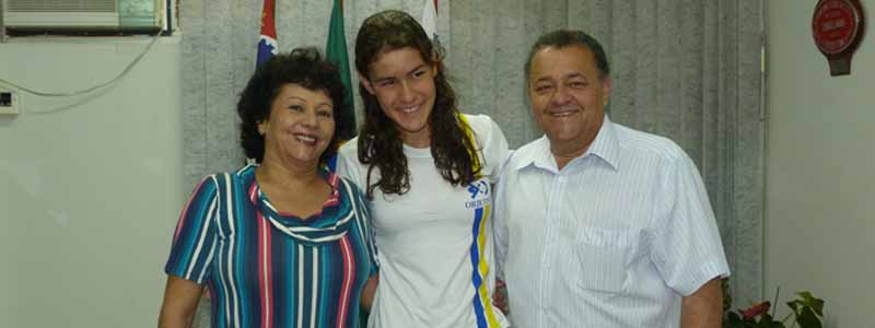 Nadadora paraguaçuense vai representar Paraguaçu em Campeonato Brasileiro em Curitiba