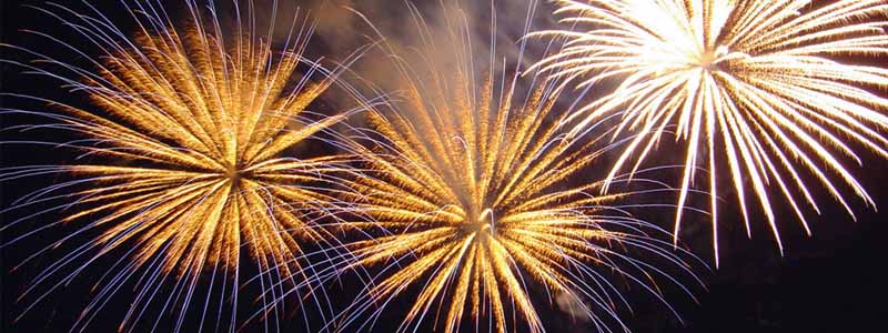 Compartilhe com nós a sua comemoração de Reveillon; envie fotos