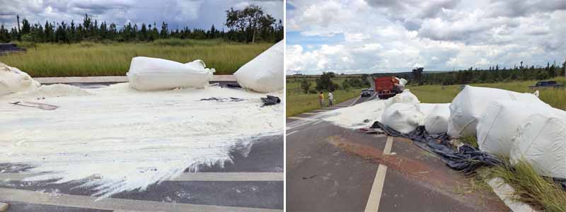 Farinha de trigo fica espalhada pela rodovia após acidente no trevo de acesso ao Horto Florestal