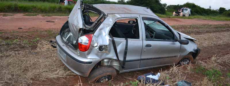 Um jovem morre e outro fica gravemente ferido em acidente próximo ao presídio