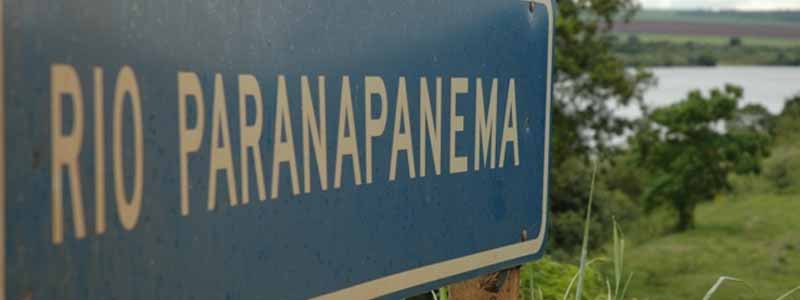 Mulher morre afogada no rio Paranapanema