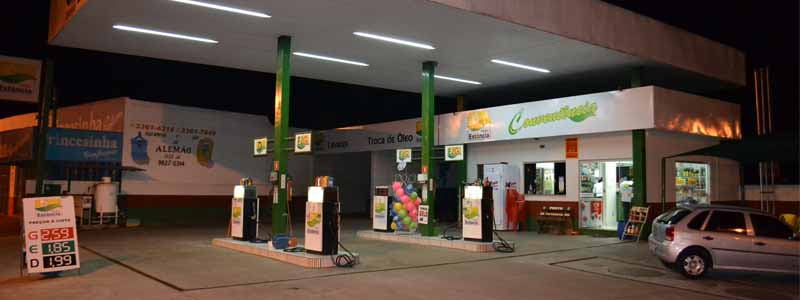 Assaltantes encapuzados rendem funcionária do Auto Posto Estância e levam dinheiro do caixa
