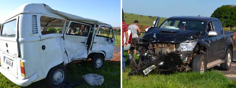 Colisão entre Hilux e Kombi deixa uma pessoa em estado grave