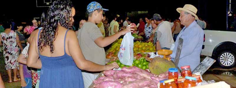 Feira da Lua tem mais uma edição nesta quarta na Quadra da Vila Gammon