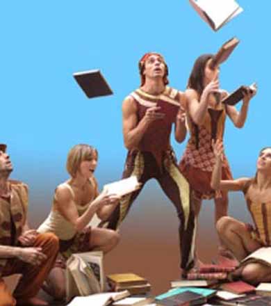 Cisne Negro se apresenta domingo no Teatro Municipal em Paraguaçu