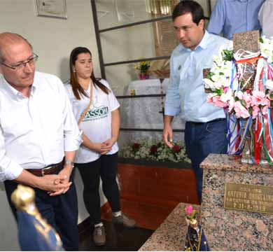36ª Festa do Menino da Tábua recebe cerca de 40 mil fiéis; Geraldo Alckmin marca presença