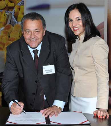 Prefeito Ediney assina e Paraguaçu terá mais uma Horta Educativa